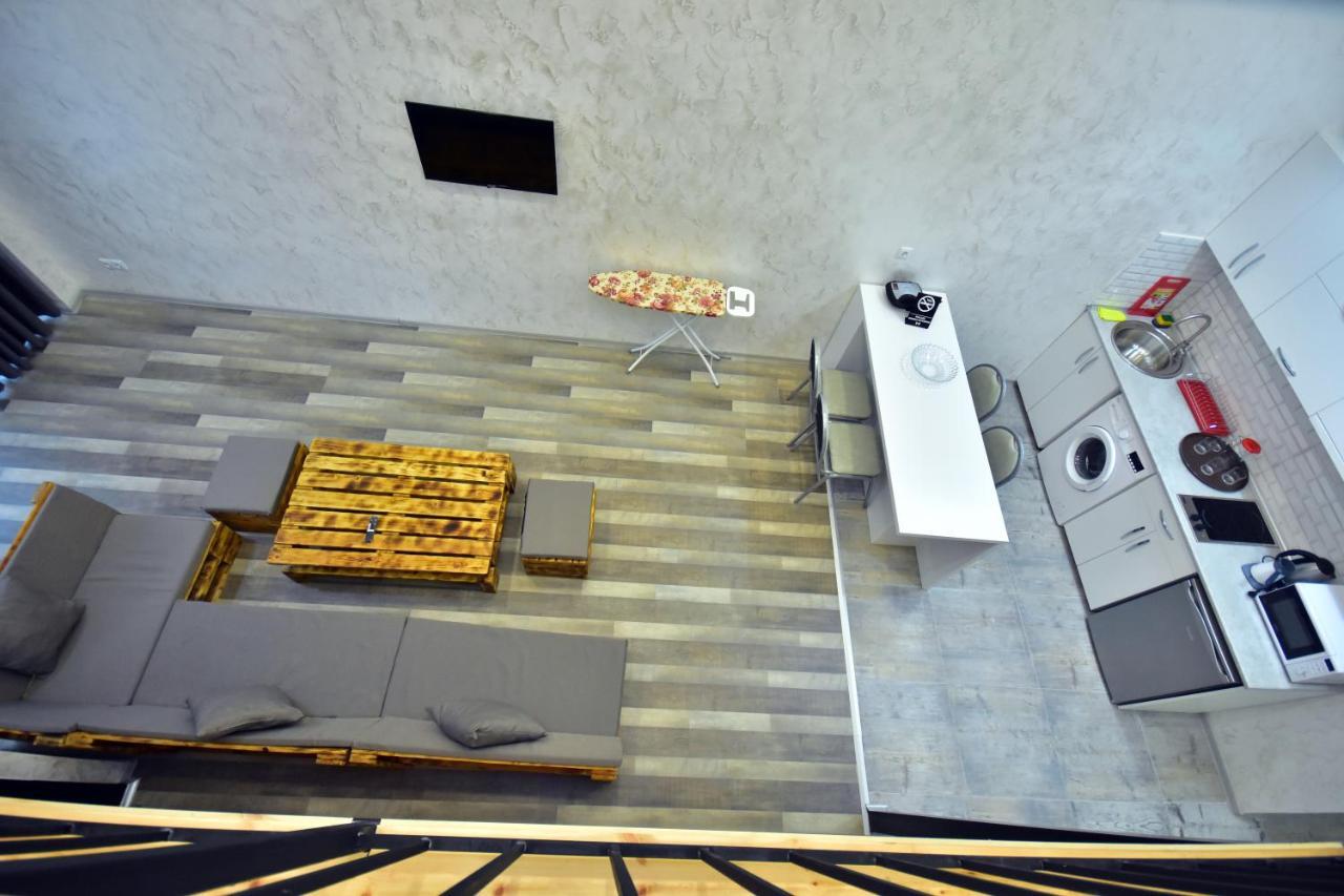 Libereco Aparthotel Batoemi Buitenkant foto